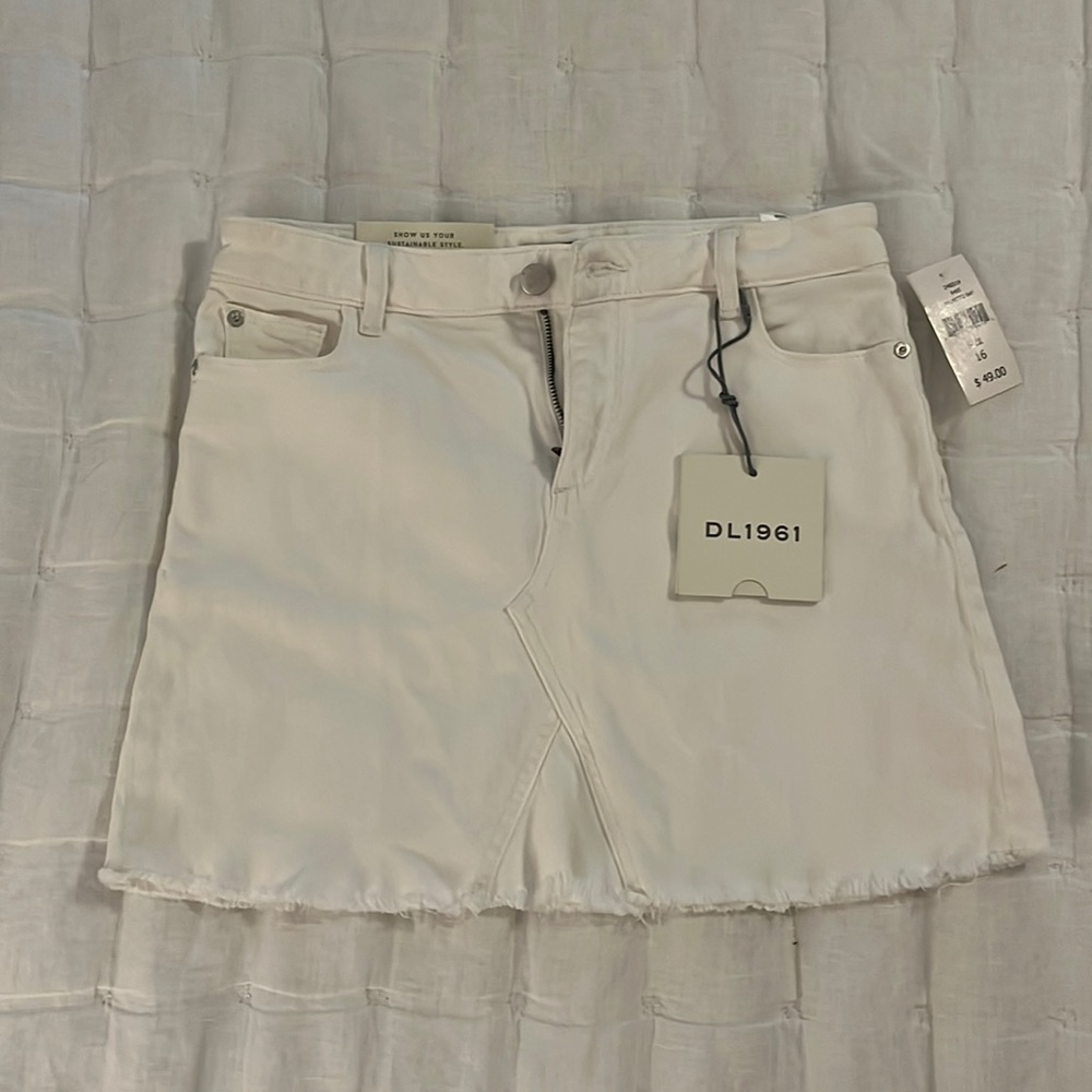 Dl 1961 white denim mini skirt girls size 16